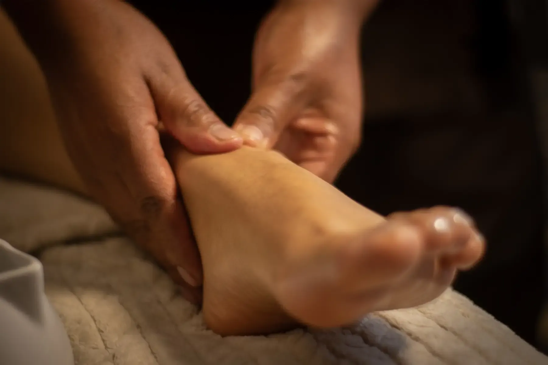 Foto 4 de la terapia Reflexología podal en Manos Sagradas Masajes