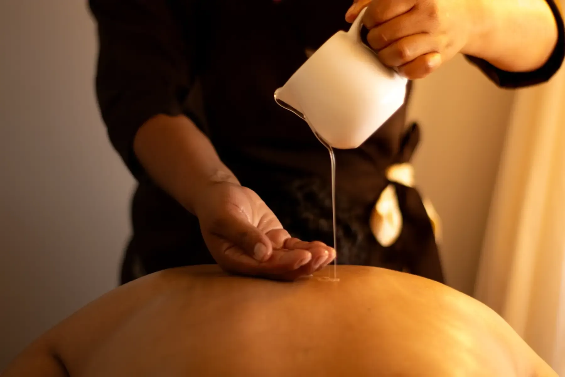 Foto 5 de la terapia Descontracturante en Manos Sagradas Masajes
